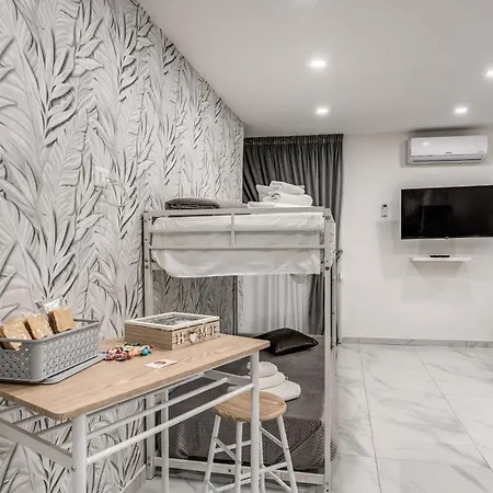 Bed & Breakfast Casa Dora