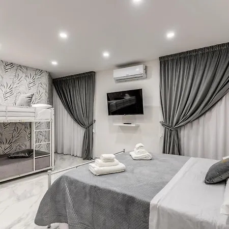 Casa Dora Bed & Breakfast 3*