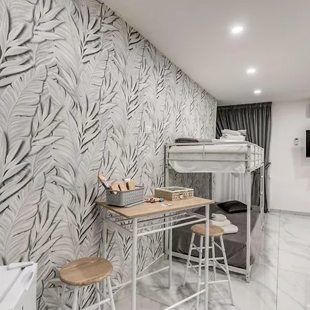 Casa Dora فندق مبيت وإفطار 3*